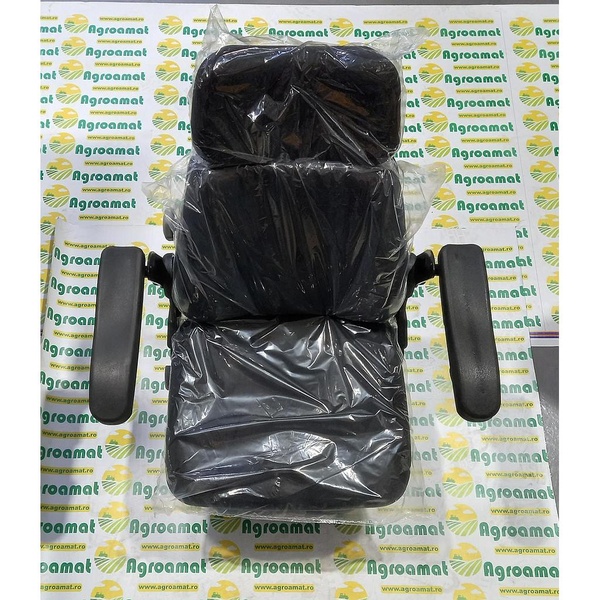 Scaun material textil cu suspensie mecanica