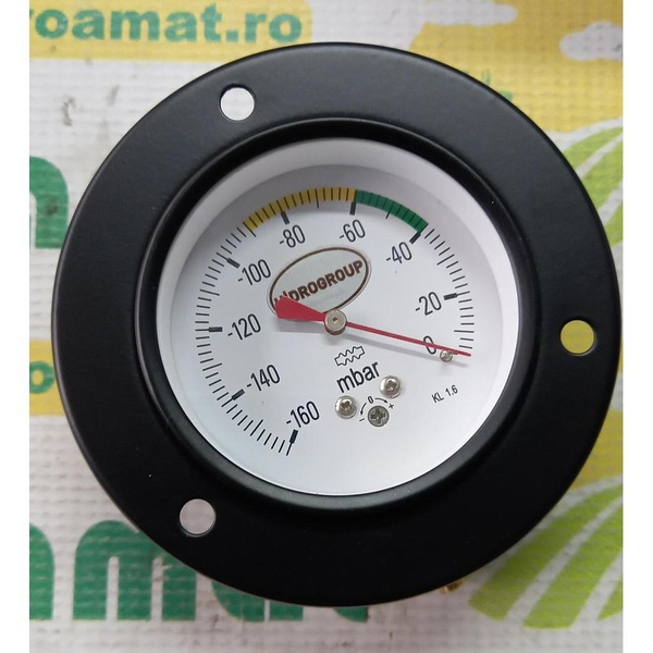 Manometru vacuum
