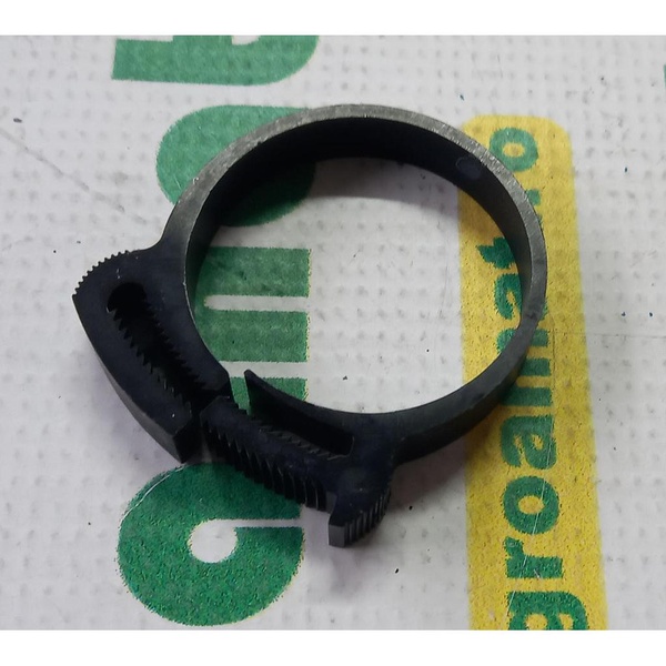 Clema Colier Horsch 00210237