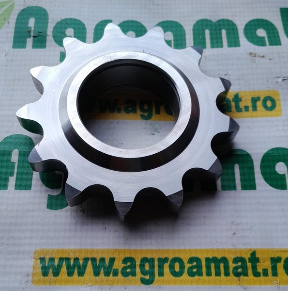 Pinion Intinzator Claas Z-13 676935