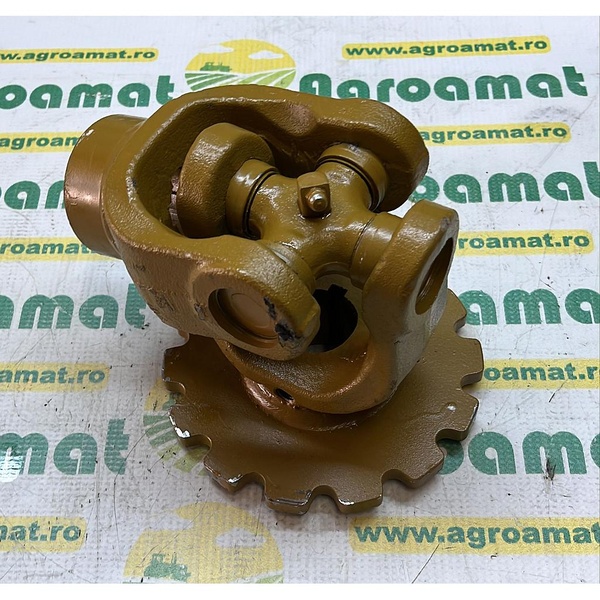 Pinion cu Furca Cardan 06.15.187