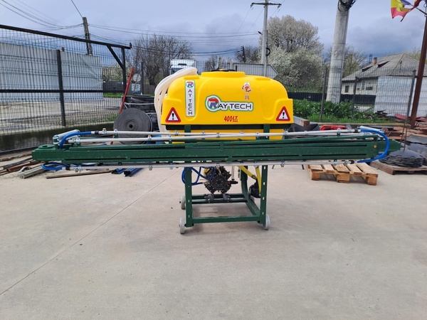 Masina Erbicidat 400L , 1 Duza