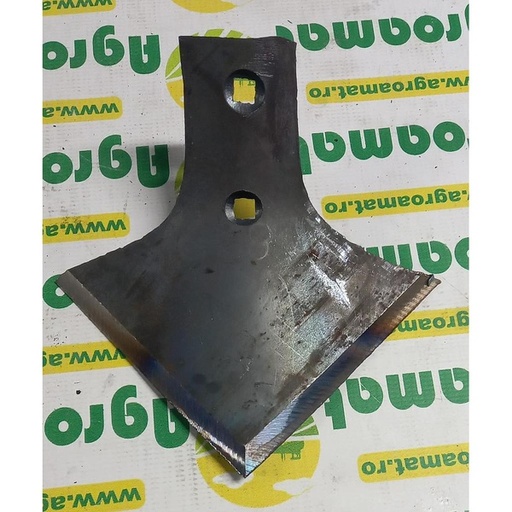 [70795] Lama Sageata Combinator