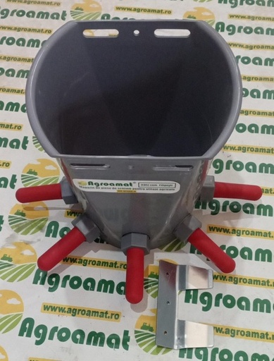 [126477] Galeata 8L cu 5 Suzete pentru Alaptat Vitei Adapatoare