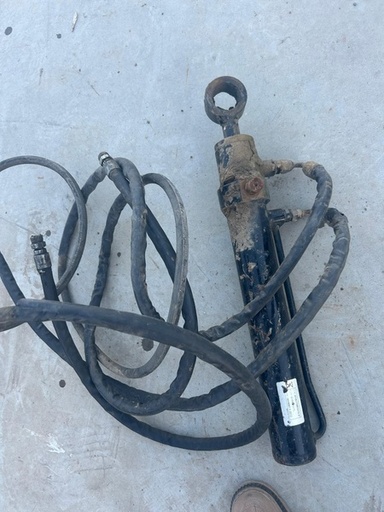 [135777] Cilindru Hidraulic cu Furtune  SH